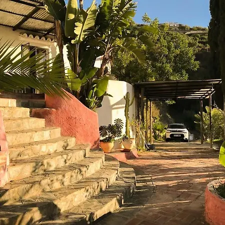 Little Paradise In Fuente Conejo Villa
