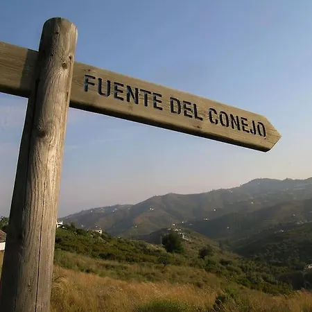 Villa Little Paradise In Fuente Conejo *
